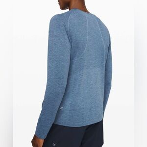 Lululemon Metal Vent Tech Long Sleeve 2.0 Size Small